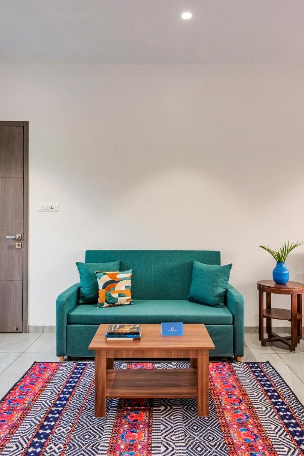 Saffronstays Mayfair Gardens 4 Bedroom Petfriendly Pool Villa Алибаг Екстериор снимка