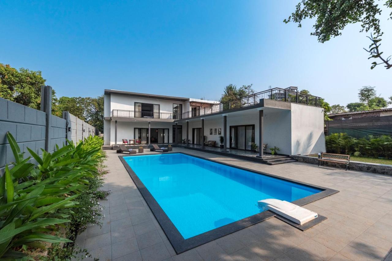 Saffronstays Mayfair Gardens 4 Bedroom Petfriendly Pool Villa Алибаг Екстериор снимка