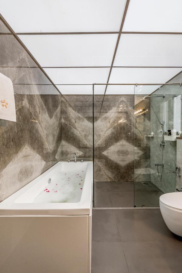 Saffronstays Mayfair Gardens 4 Bedroom Petfriendly Pool Villa Алибаг Екстериор снимка